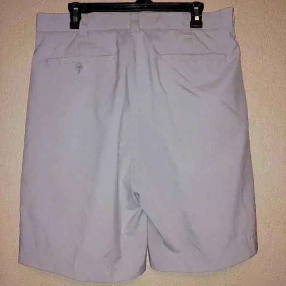 Roundtree & Yorke Performance size 34 Light Gray classic fit golf shorts mens - Picture 2 of 4